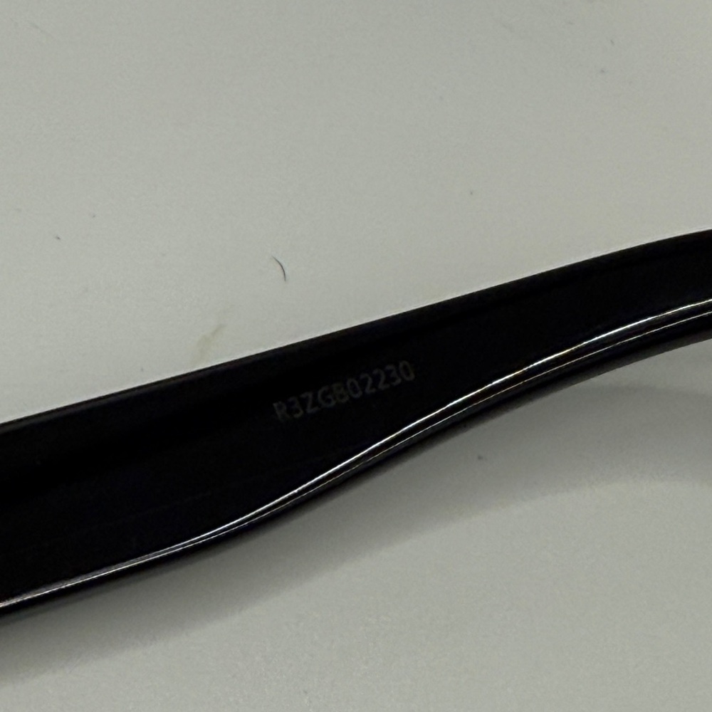 NEW Yves Saint Laurent Black Sunglasses - Picture 6 of 11